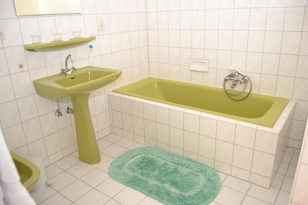 Готель Aux Deux Clefs Marmoutier Номер фото